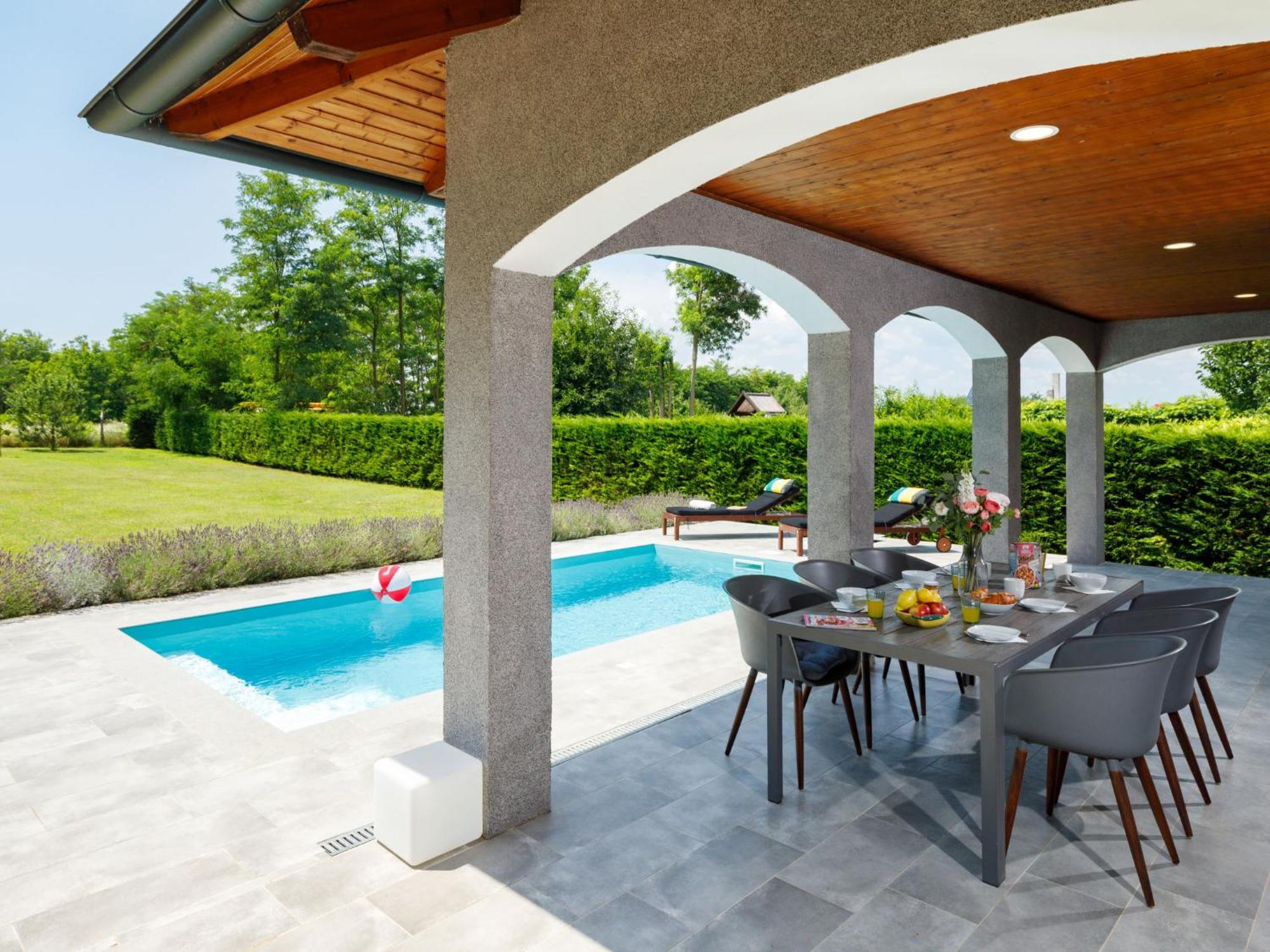 Villa Aschbacher By Interhome Balatonszárszó Exteriör bild